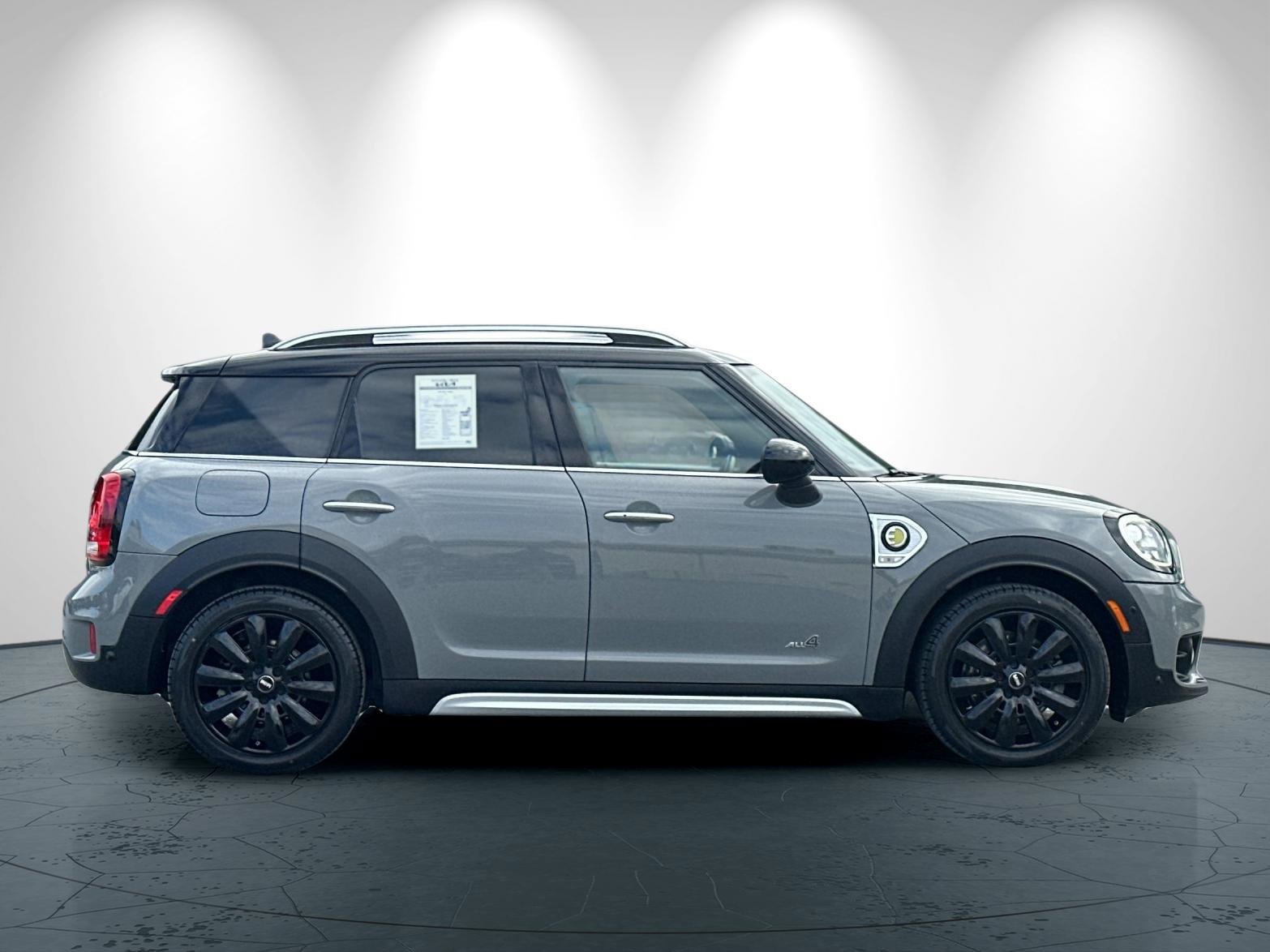 Used 2018 MINI Cooper Countryman SE image 3