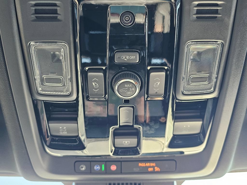 Used 2026 GMC Yukon XL Denali w/ Sun & Power Step Package AWD/4WD image 35