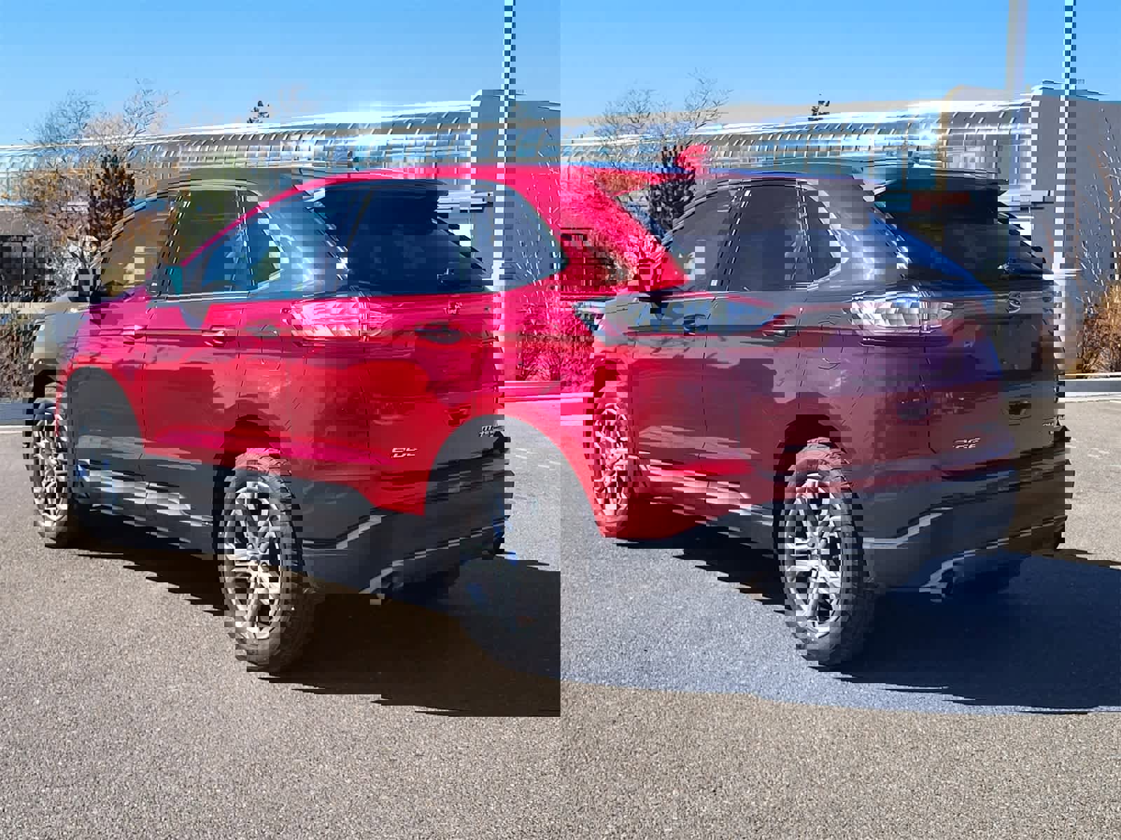 Used 2017 Ford Edge Titanium w/ Equipment Group 301A image 7