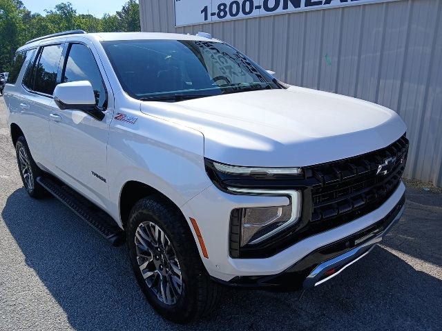 Used 2025 Chevrolet Tahoe Z71 w/ Comfort Package AWD/4WD image 1