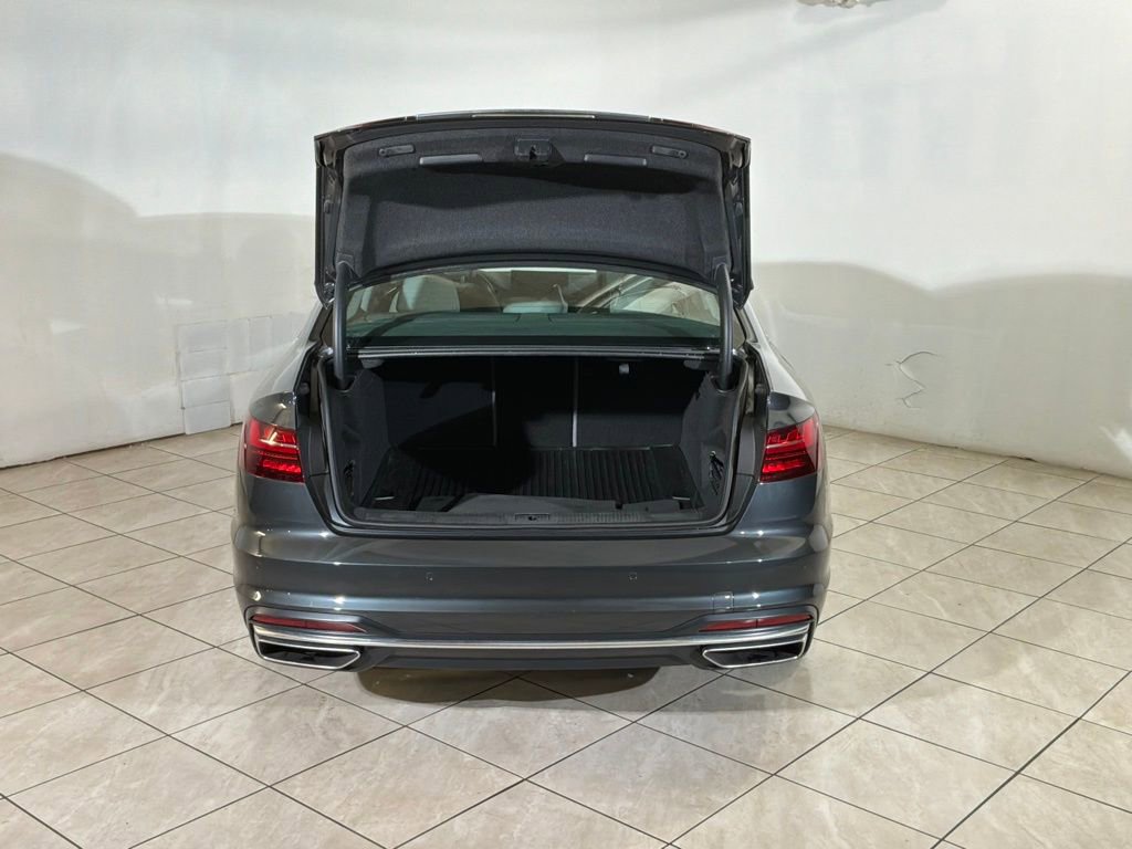 Used 2023 Audi A4 2.0T Premium w/ Convenience Package image 23
