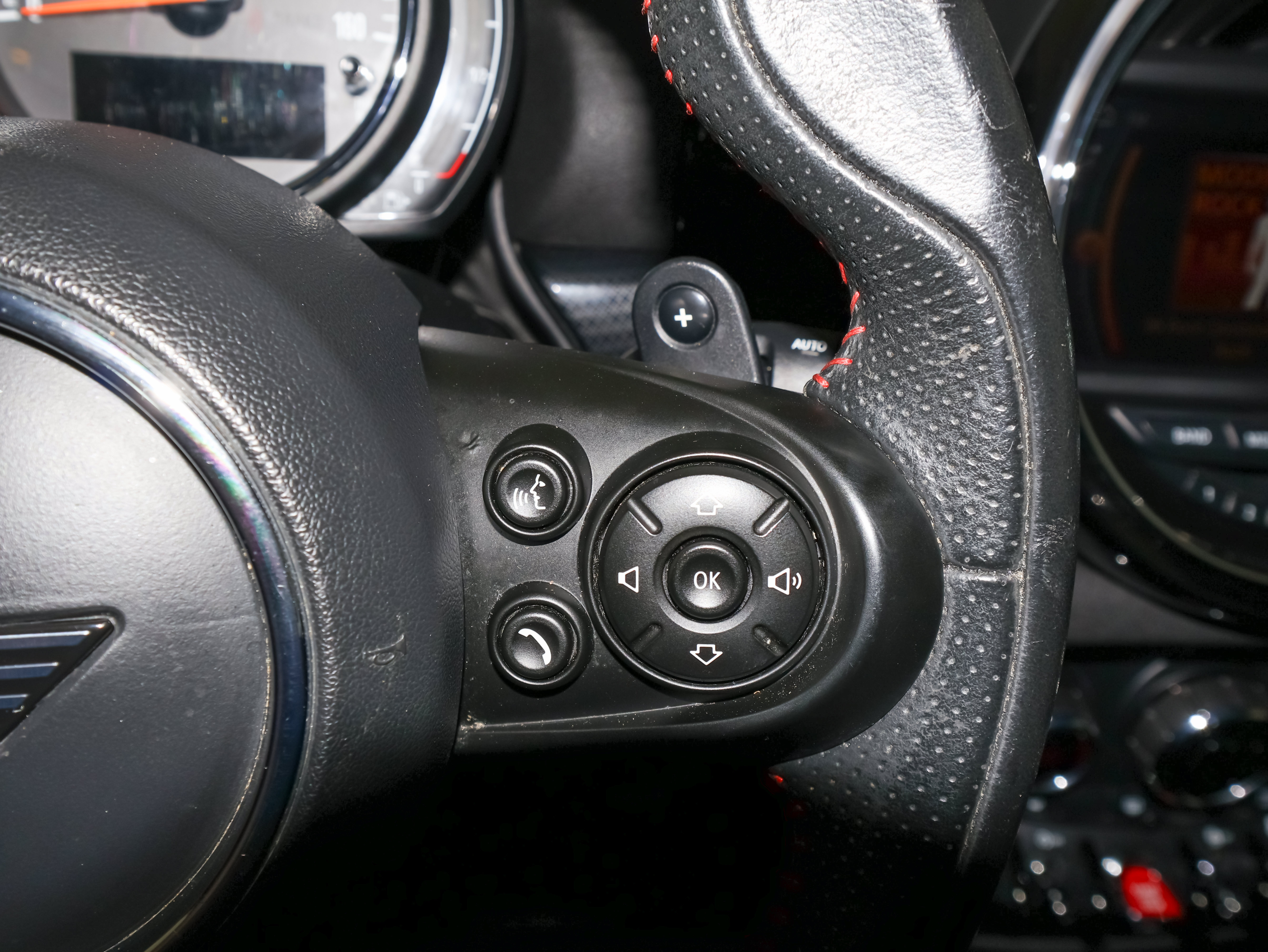 Used 2020 MINI Cooper Clubman S AWD/4WD image 29