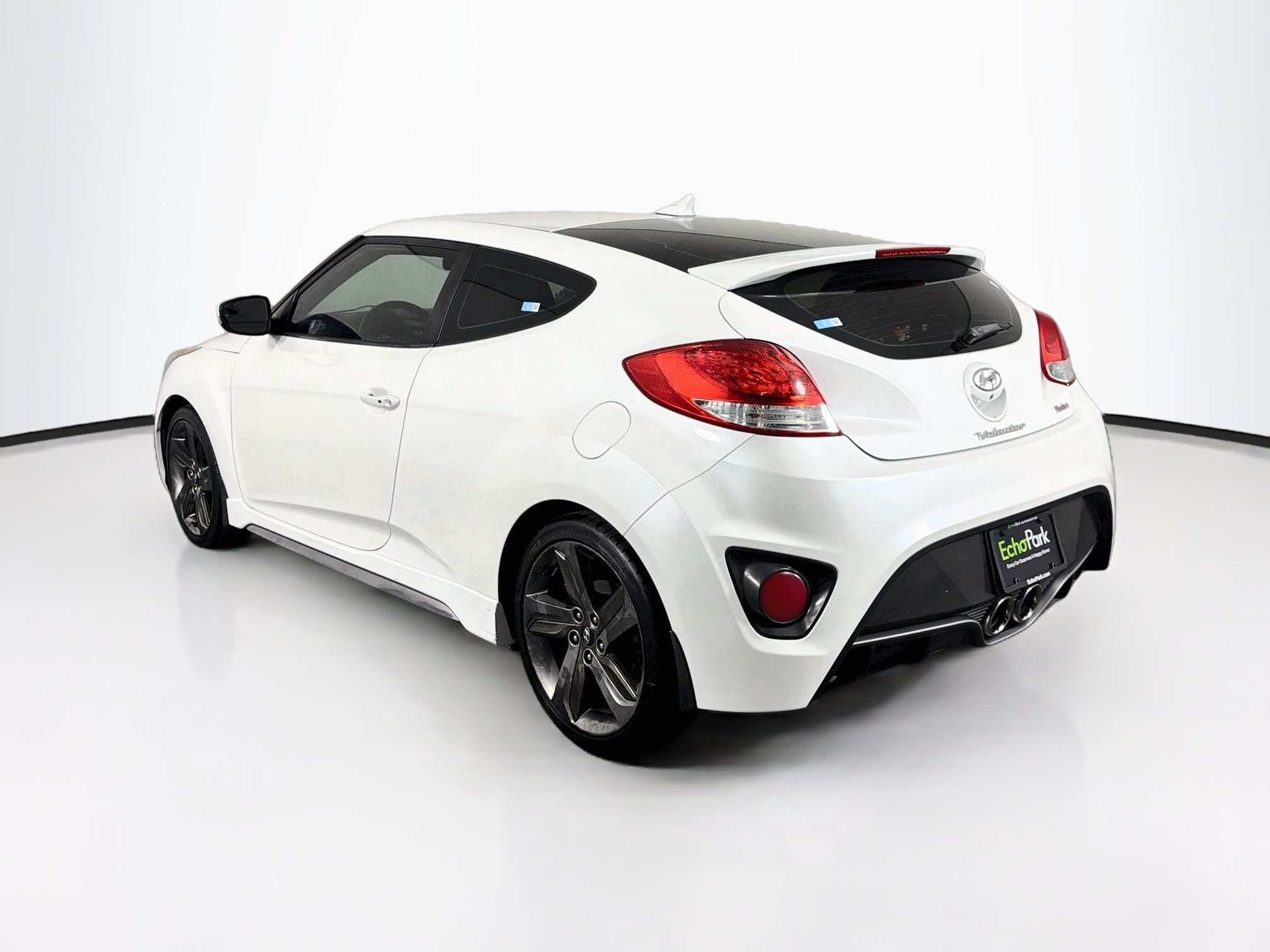 Used 2014 Hyundai Veloster Turbo FWD image 5