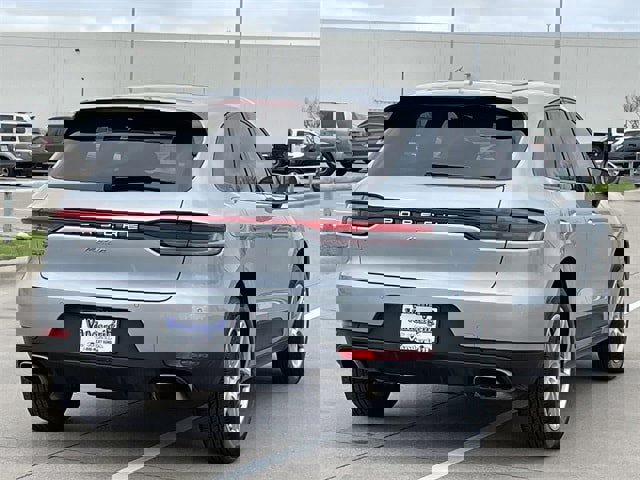 Used 2021 Porsche Macan image 4