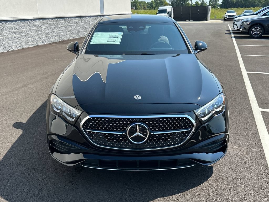 New 2026 Mercedes-Benz E 350 4MATIC Sedan image 3