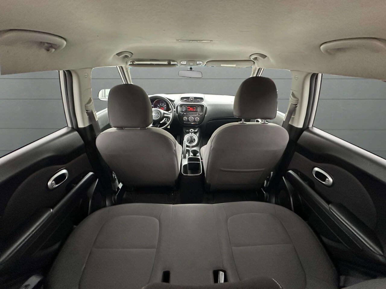 Used 2014 Kia Soul Base 4dr Crossover 6M image 19