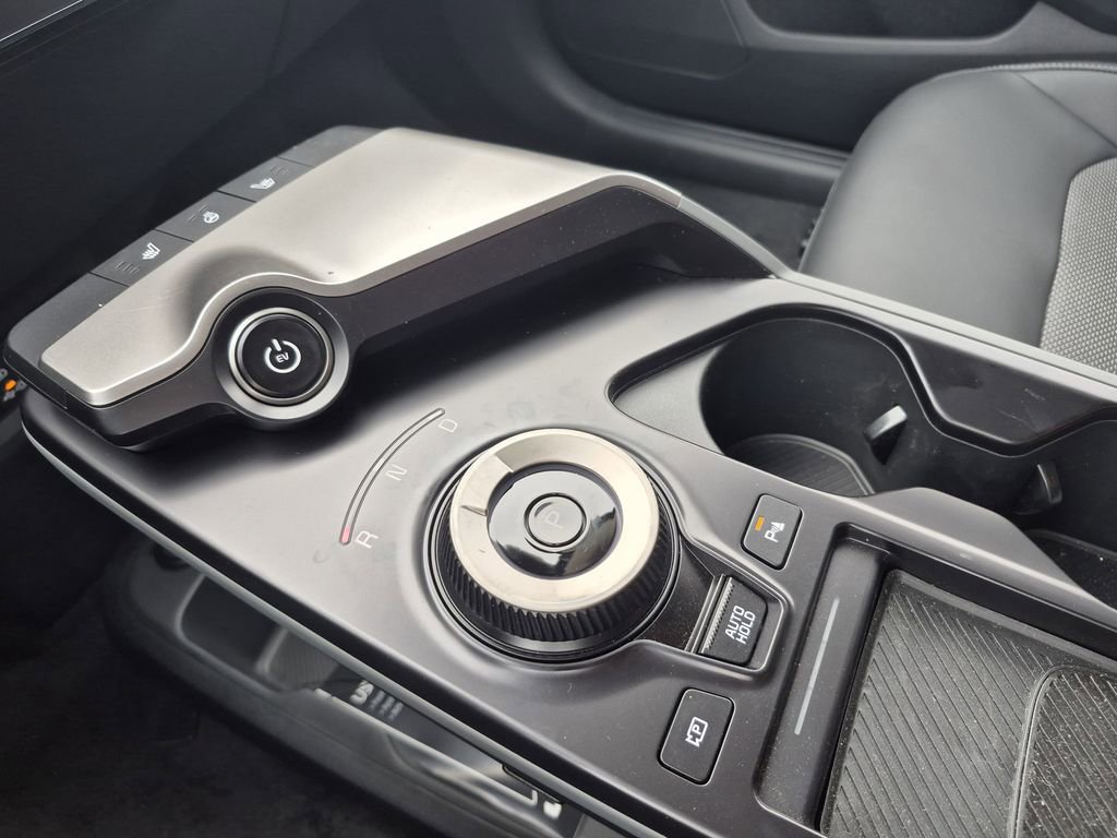 New 2025 Kia EV6 Light w/ Light LR Technology Package image 23