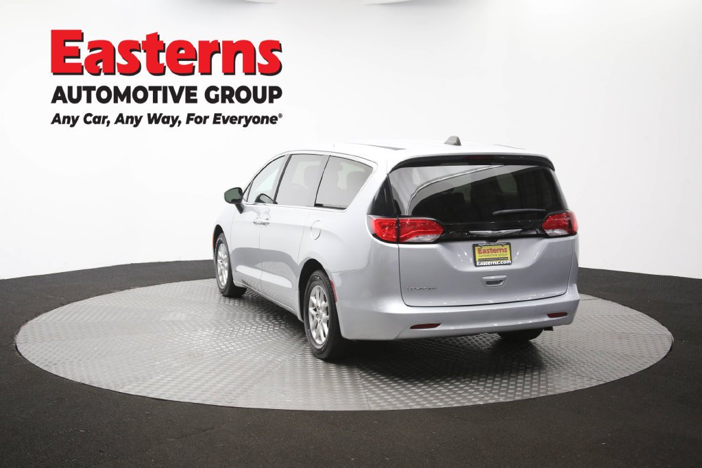 Used 2023 Chrysler Voyager LX FWD image 69
