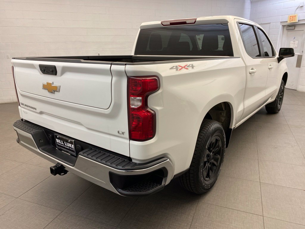 Used 2022 Chevrolet Silverado 1500 LT AWD/4WD image 6