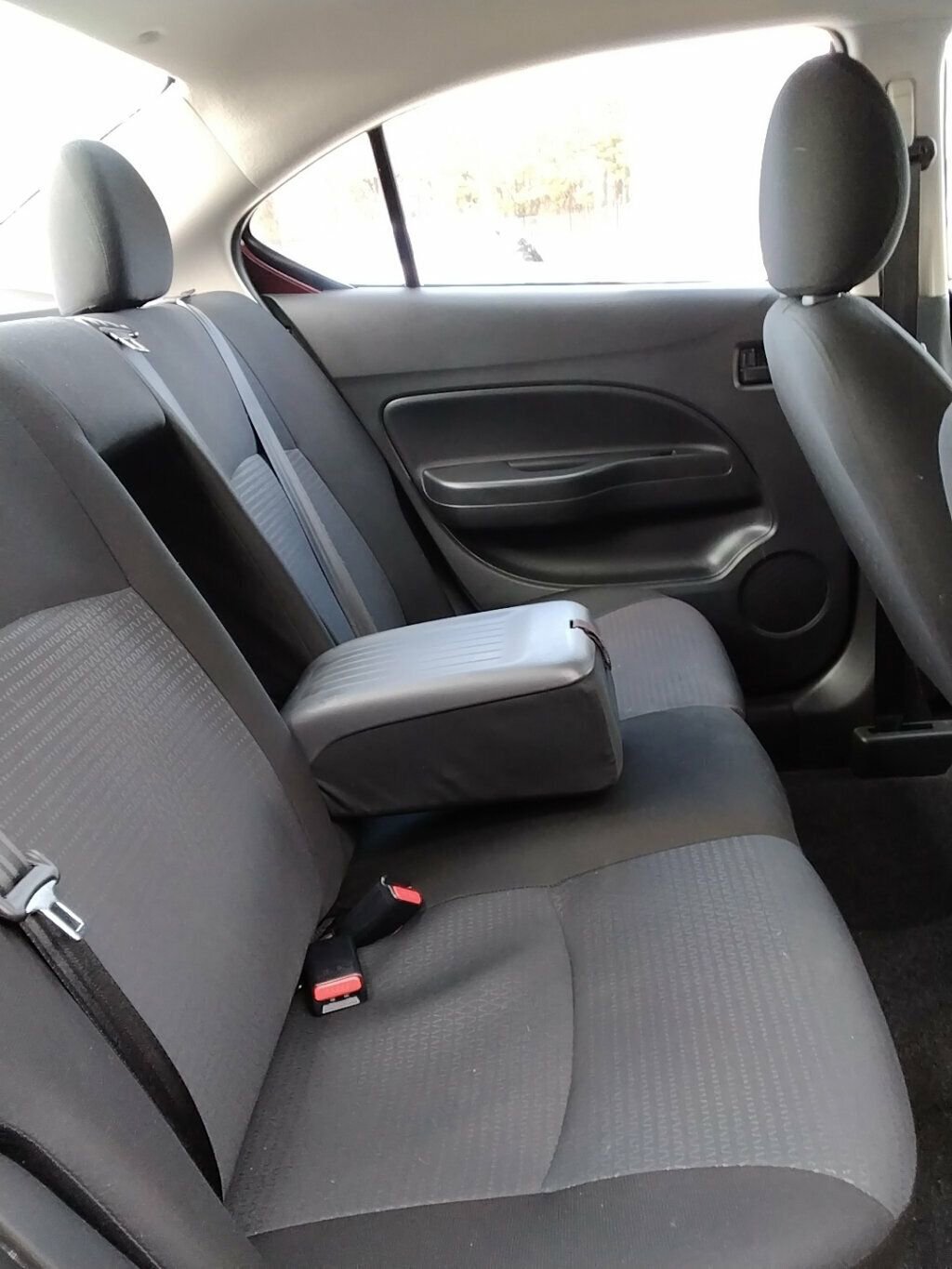 Used 2023 Mitsubishi Mirage G4 ES image 9