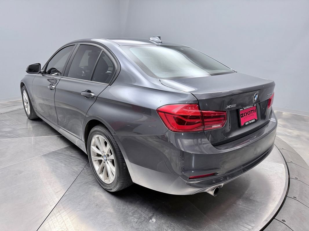 Used 2018 BMW 320i xDrive Sedan image 7