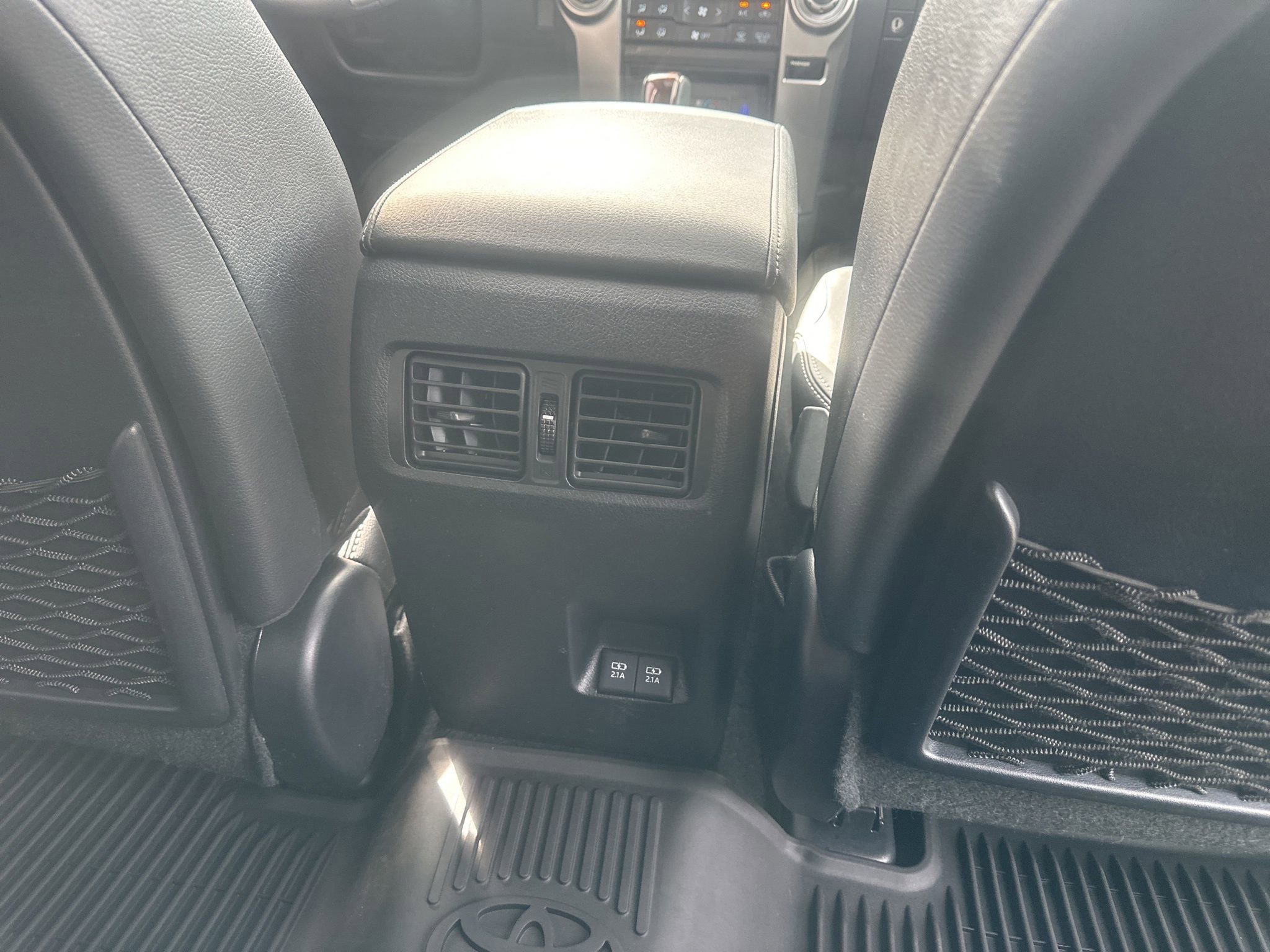 Used 2021 Toyota 4Runner Limited image 15