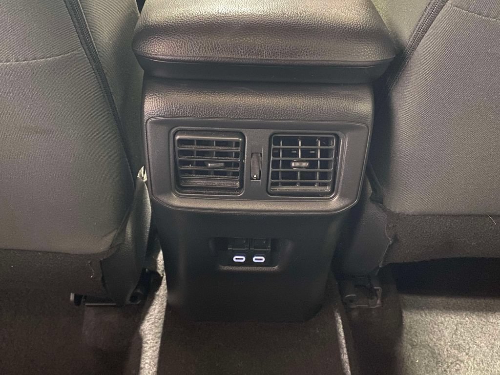 Used 2023 Toyota RAV4 XLE FWD image 14