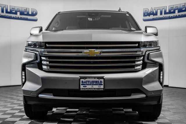 Used 2024 Chevrolet Tahoe High Country image 2