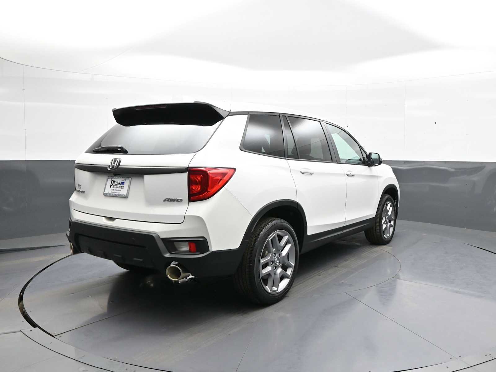 Certified 2023 Honda Passport EX-L image 5