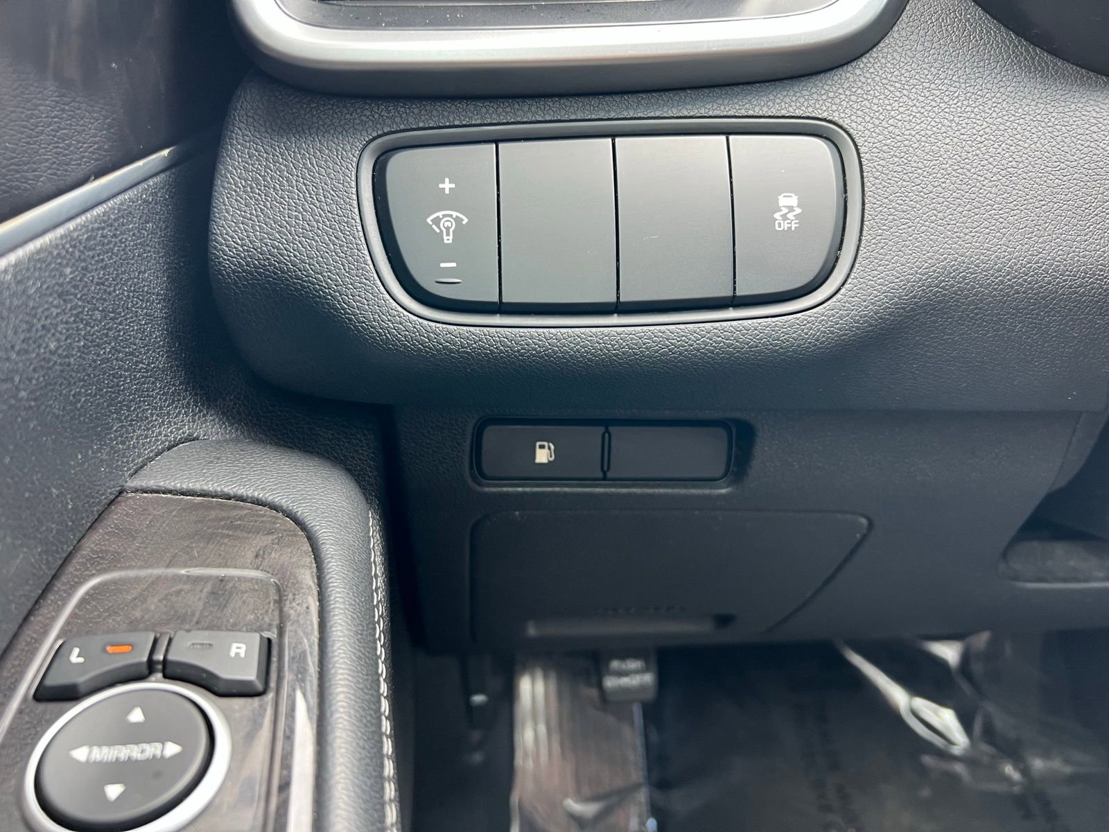 Used 2016 Kia Sorento LX image 31