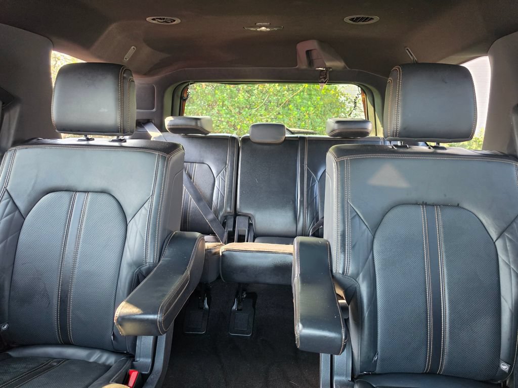 Used 2023 Ford Expedition Platinum RWD image 33