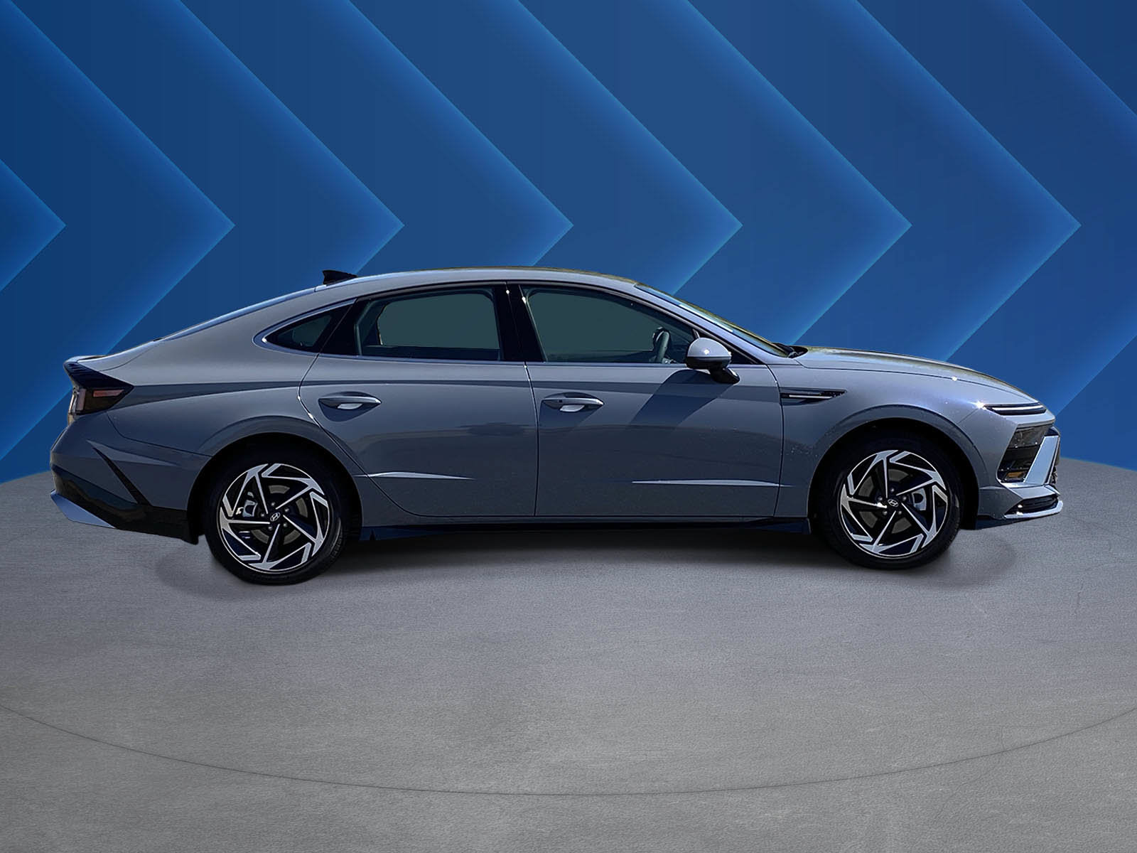 New 2026 Hyundai Sonata SEL FWD image 2