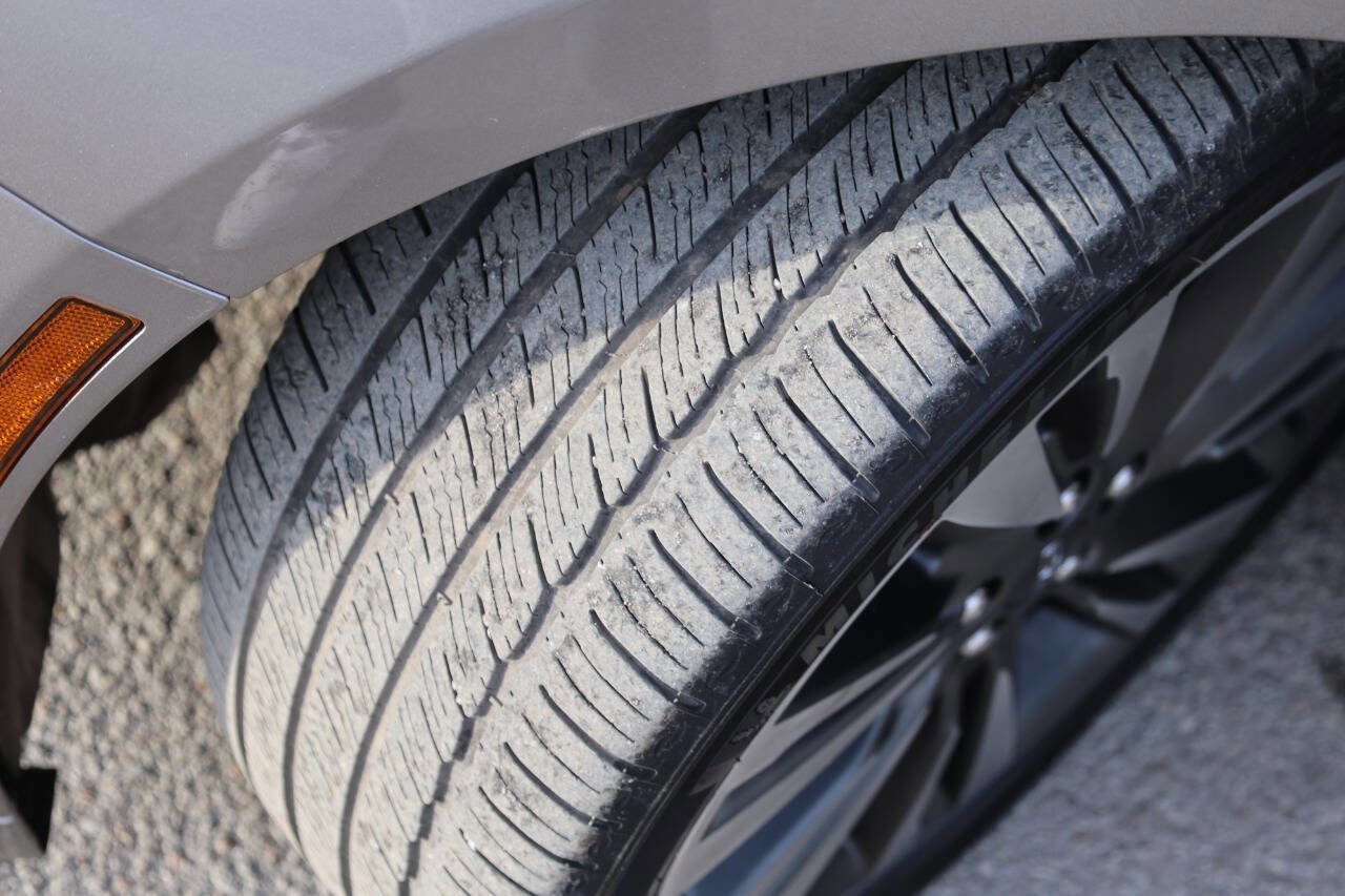 Used 2020 Lincoln MKZ Reserve w/ Elements Package image 26