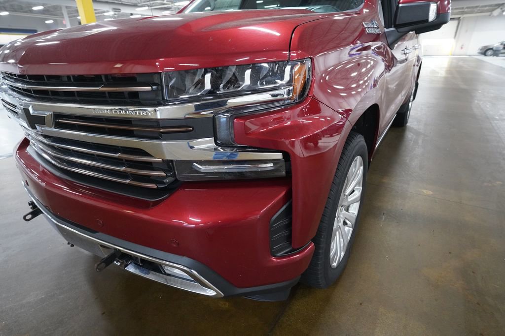 Used 2019 Chevrolet Silverado 1500 High Country w/ Technology Package AWD/4WD image 22