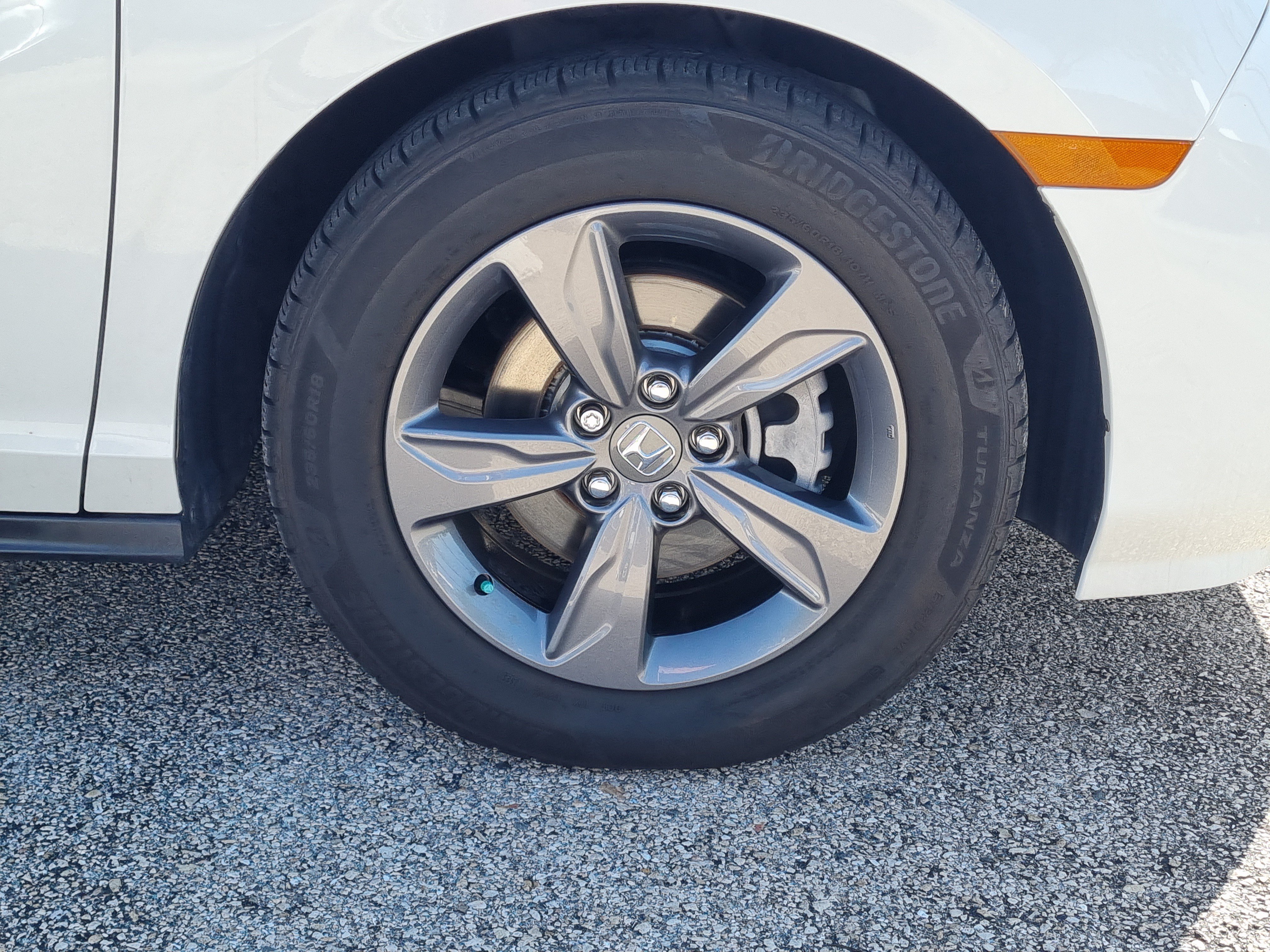 Used 2023 Honda Odyssey EX image 9