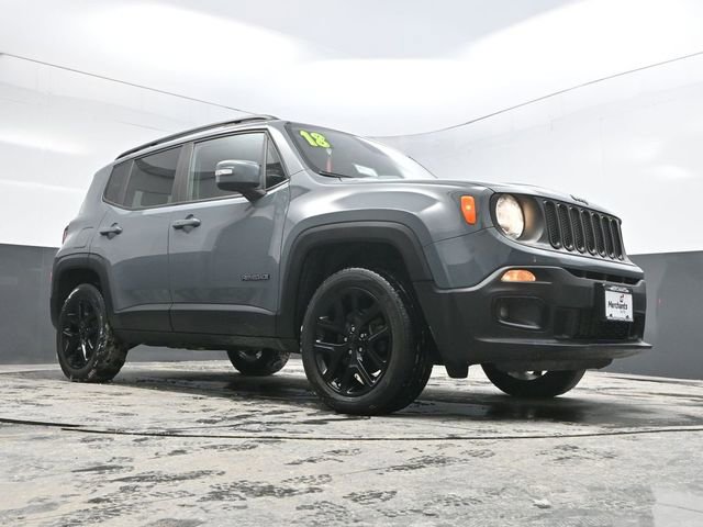Used 2018 Jeep Renegade Altitude image 26