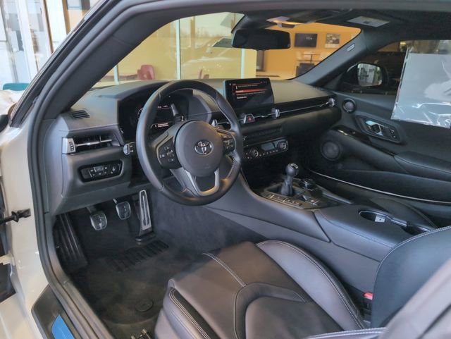 Used 2024 Toyota Supra Premium w/ Driver Assist Package image 9