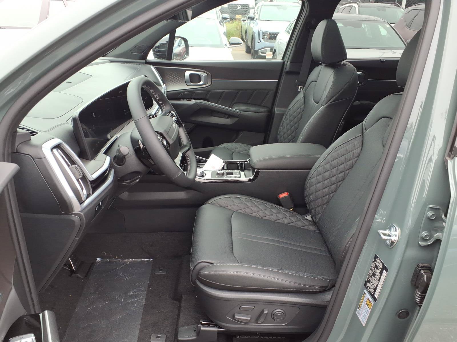 New 2026 Kia Sorento SX Prestige AWD/4WD image 4