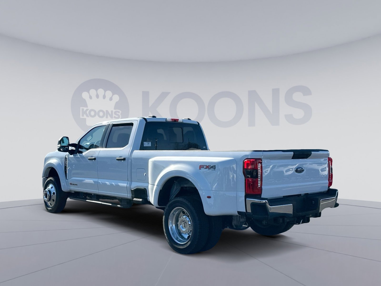 New 2026 Ford F450 XLT w/ 360-Degree Camera Package image 4