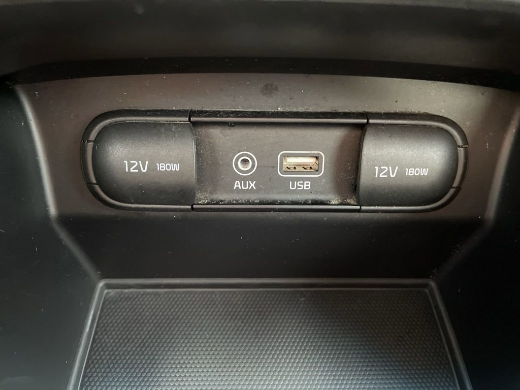 Used 2019 Kia Sorento LX image 20