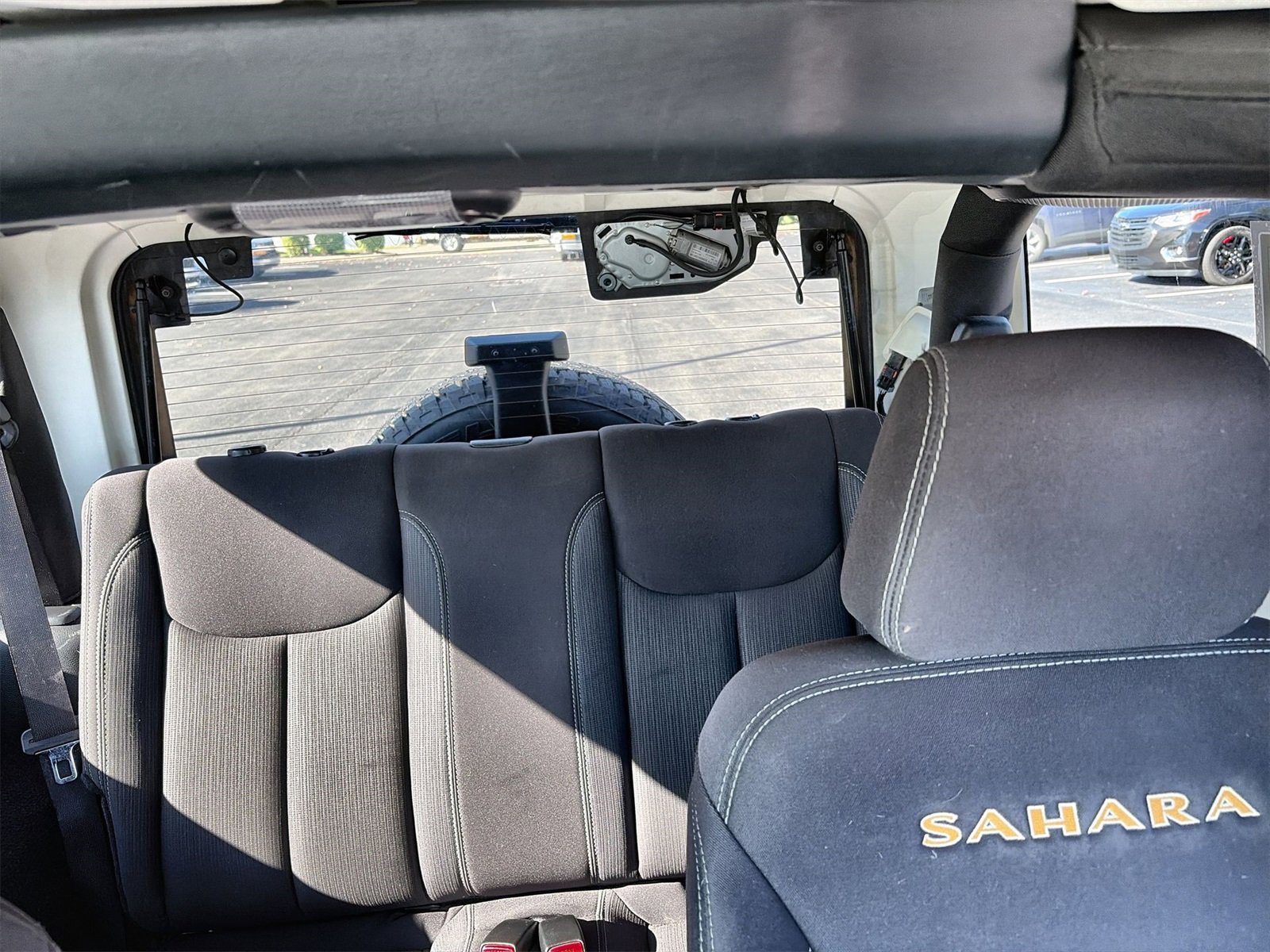 Used 2013 Jeep Wrangler Sahara w/ Dual Top Group image 19