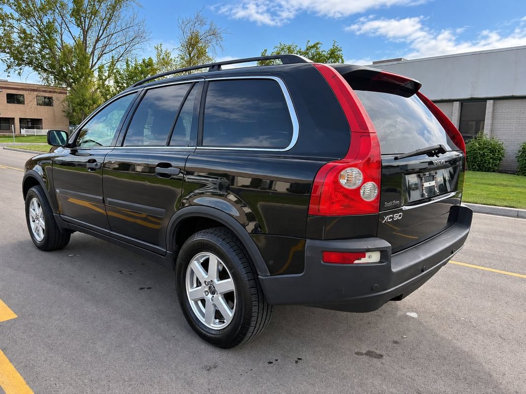 Used 2005 Volvo XC90 2.5T AWD/4WD image 3