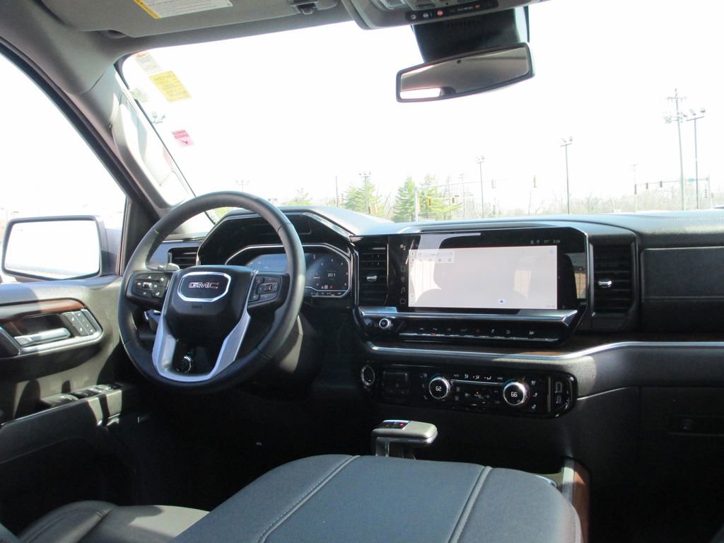 Used 2024 GMC Sierra 1500 SLT w/ SLT Premium Plus Package image 30
