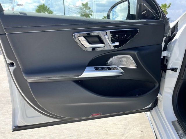 New 2026 Mercedes-Benz E 350 4MATIC Sedan image 16