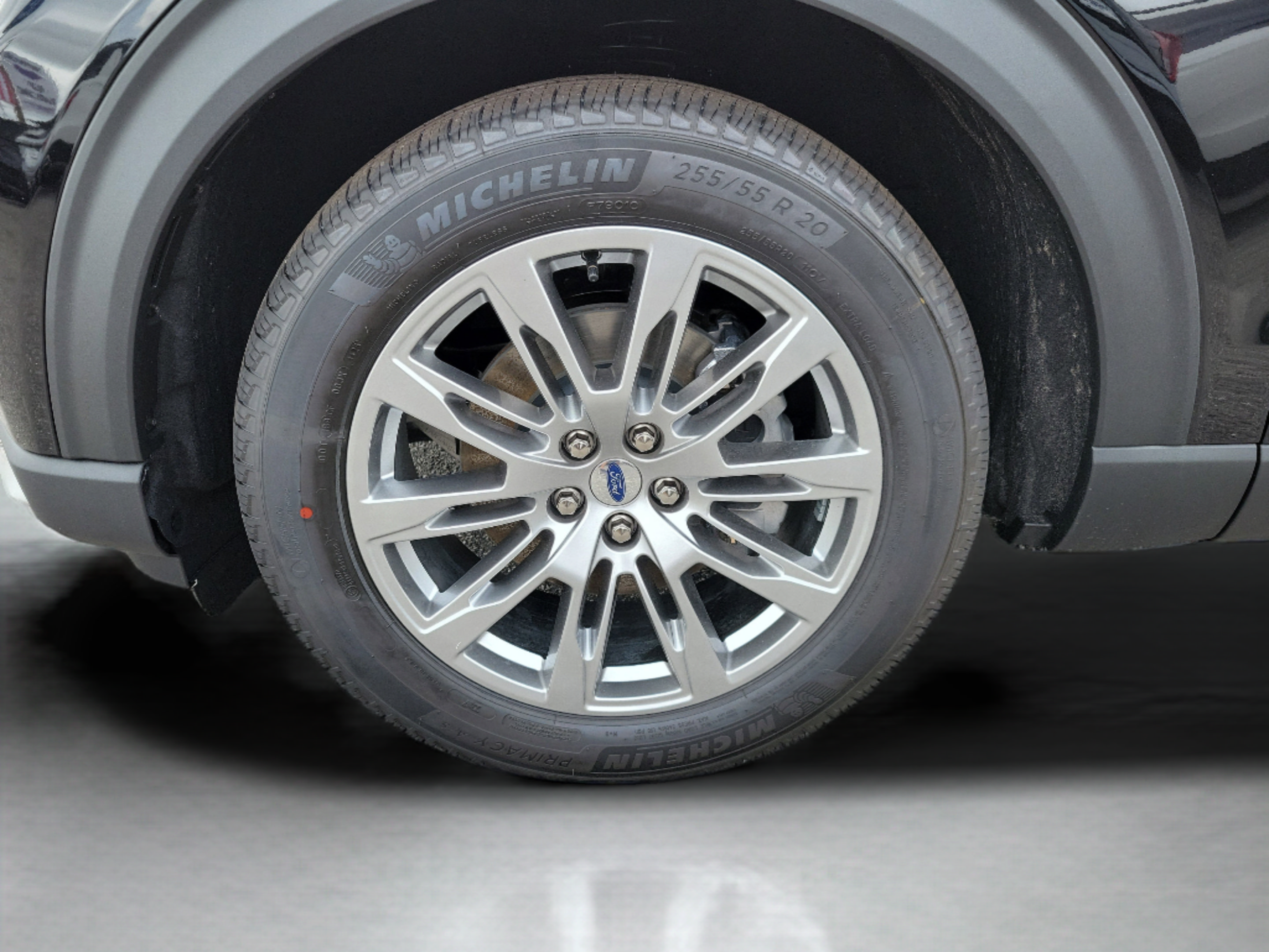 New 2026 Ford Explorer Platinum RWD image 34