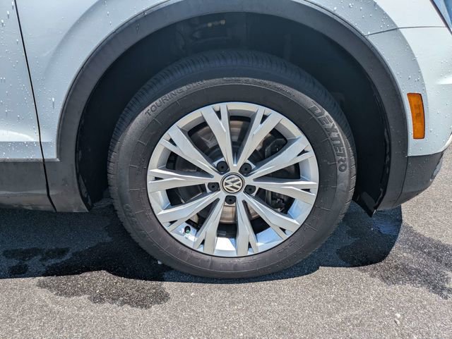 Used 2019 Volkswagen Tiguan S w/ Driver Assistance Package FWD image 11