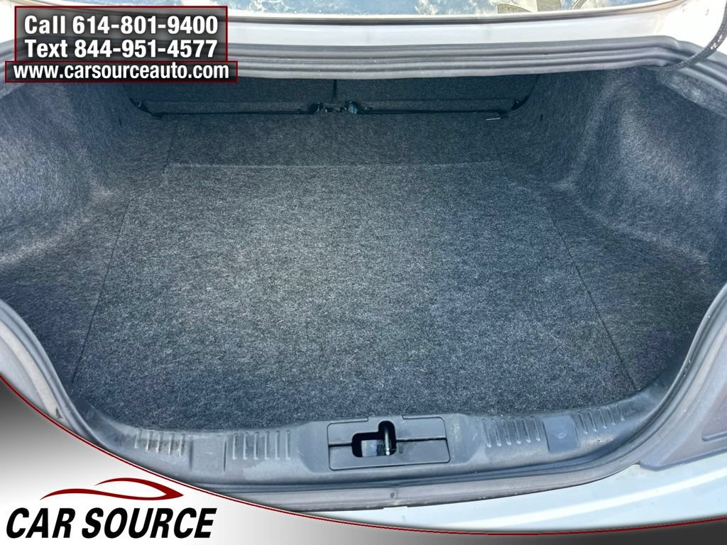 Used 2018 Ford Mustang Coupe RWD image 8