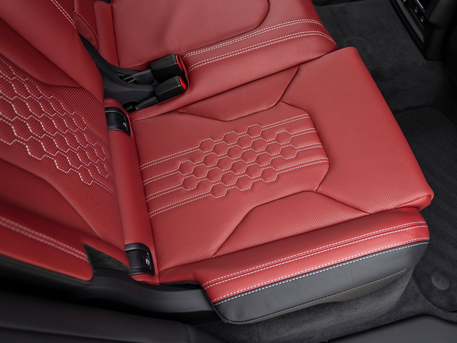 Used 2024 Lamborghini Urus S image 40