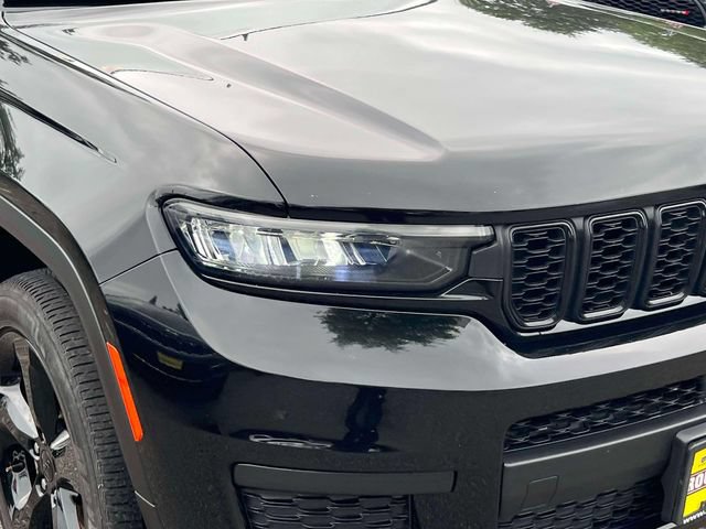Used 2024 Jeep Grand Cherokee L Laredo AWD/4WD image 9