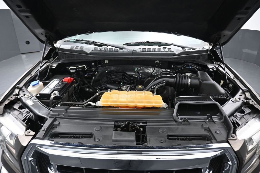 Used 2016 Ford F150 XLT w/ Equipment Group 301A Mid AWD/4WD image 43