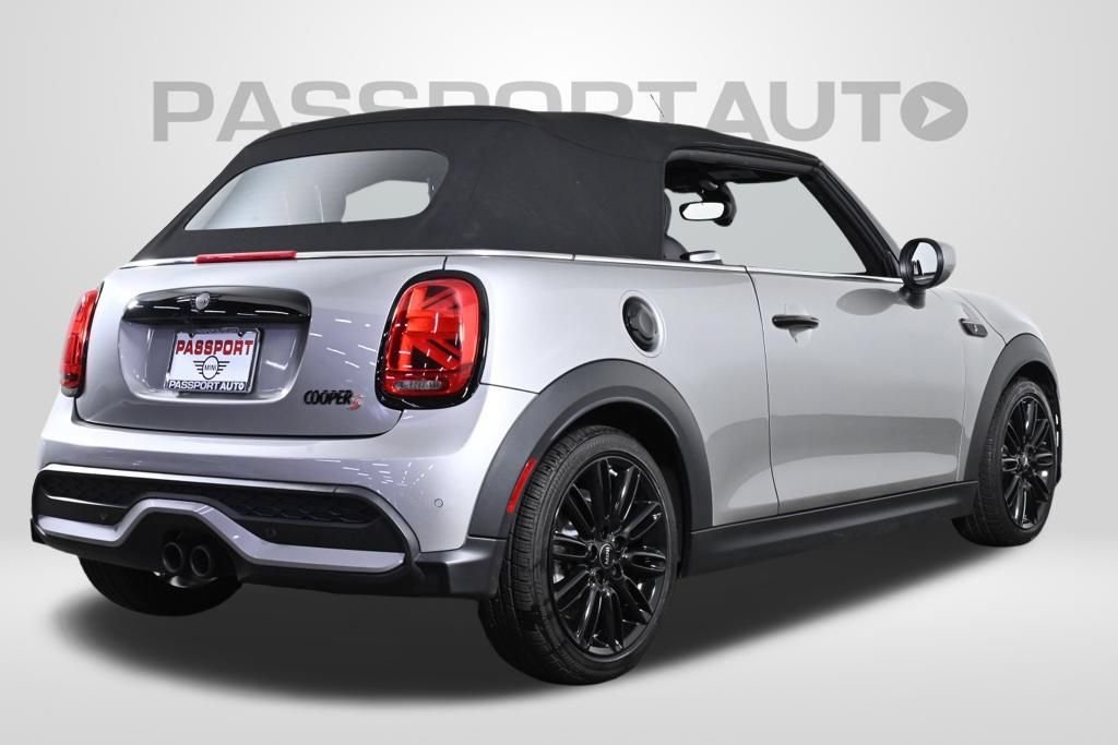 Used 2024 MINI Cooper S FWD image 8