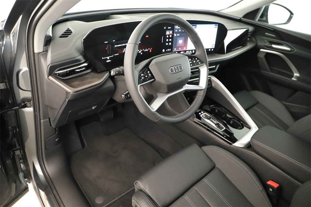 New 2025 Audi Q5 Premium Plus image 15