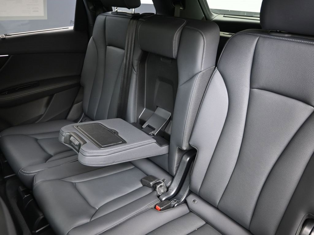 Used 2025 Audi Q7 3.0T Premium Plus w/ Premium Plus Package image 19