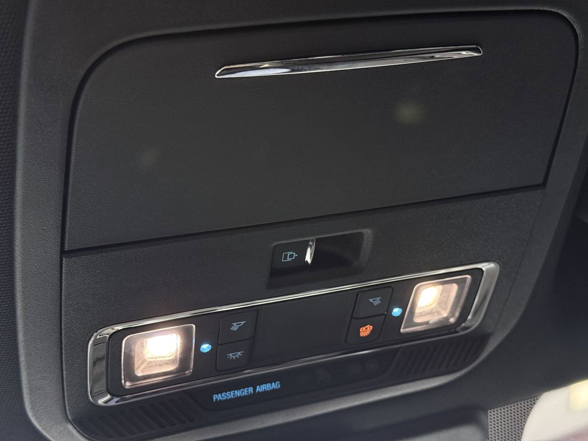 Used 2025 Ford F150 Platinum w/ FX4 Off-Road Package image 56