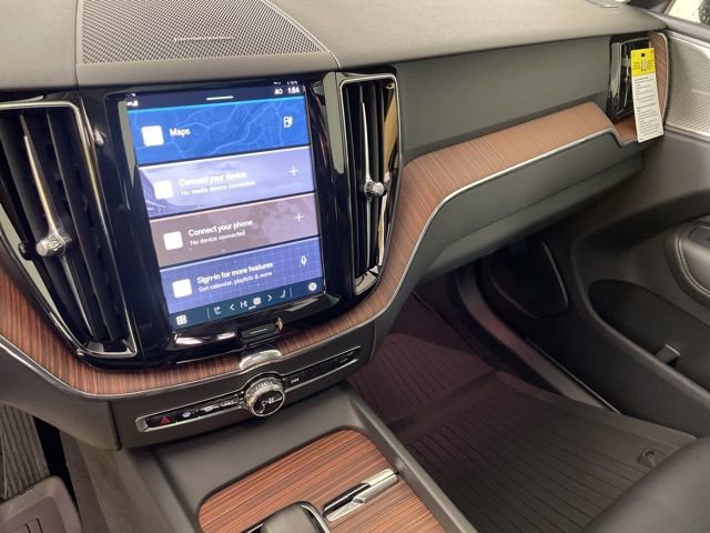 Certified 2024 Volvo XC60 T8 Plus w/ Protection Package Premier image 26
