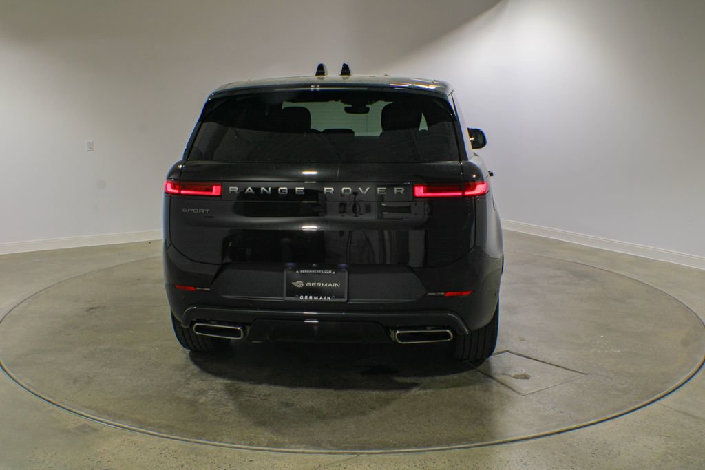 Used 2025 Land Rover Range Rover Sport AWD/4WD image 4