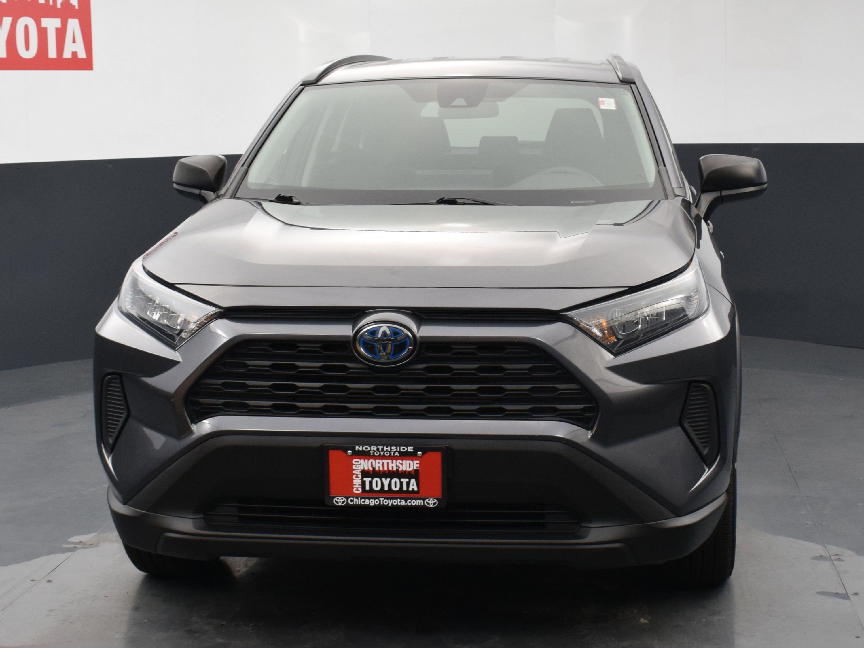 Used 2021 Toyota RAV4 LE AWD/4WD image 7