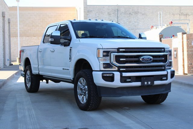 Used 2021 Ford F250 Platinum w/ FX4 Off-Road Package image 2