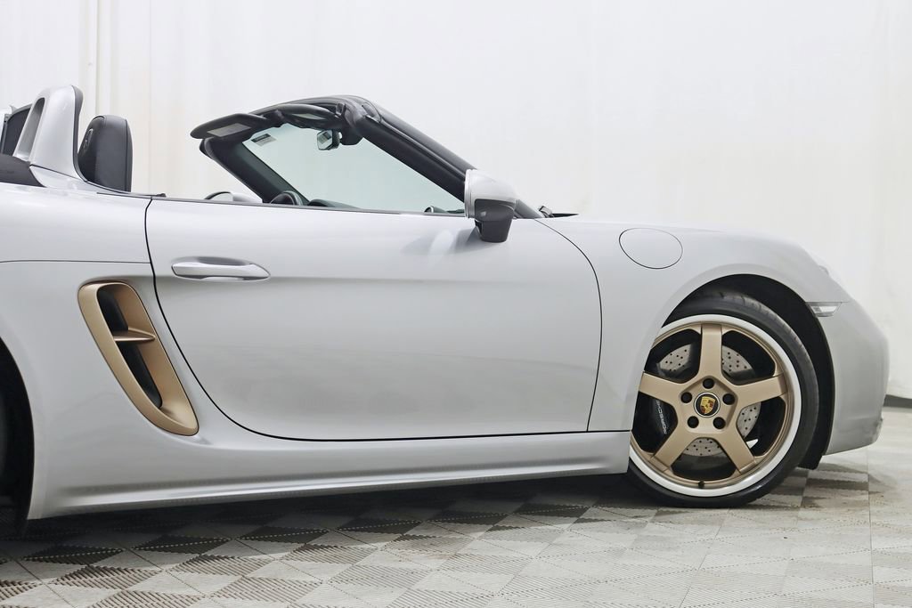 Used 2022 Porsche 718 Boxster RWD image 11