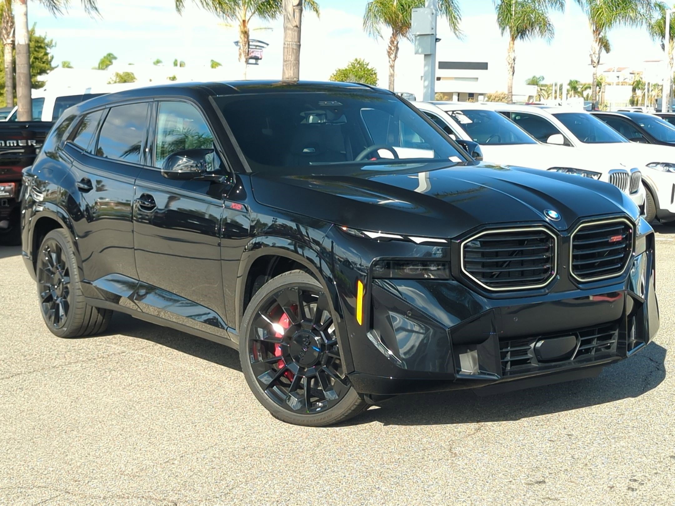 New 2026 BMW XM Label Red w/ M Driver's Package image 2